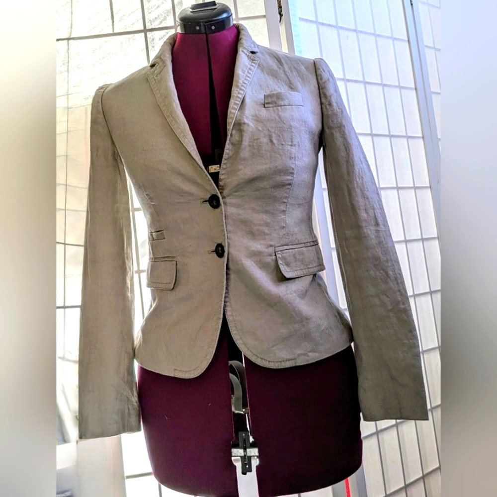 J. CREW Classic Schoolboy Women's Fitted Blazer - Size 2 - Tan Linen